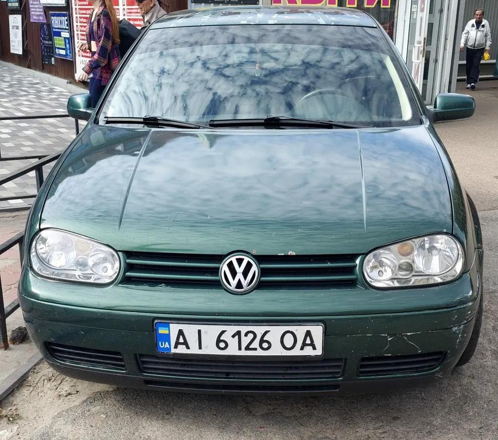 Фото 1999 Volkswagen Golf