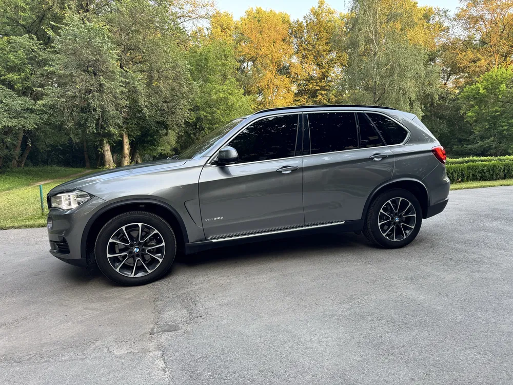 Фото 2015 BMW X5