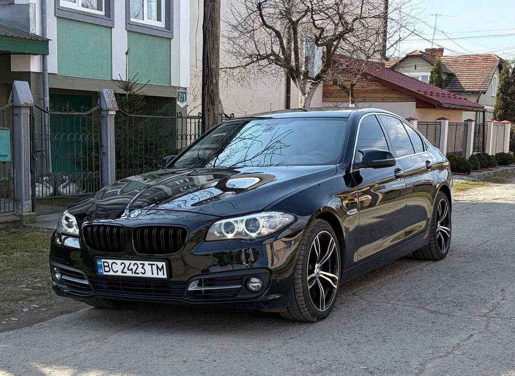 Фото 2015 BMW 5 серія
