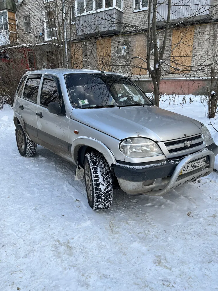 Фото 2004 Chevrolet Niva