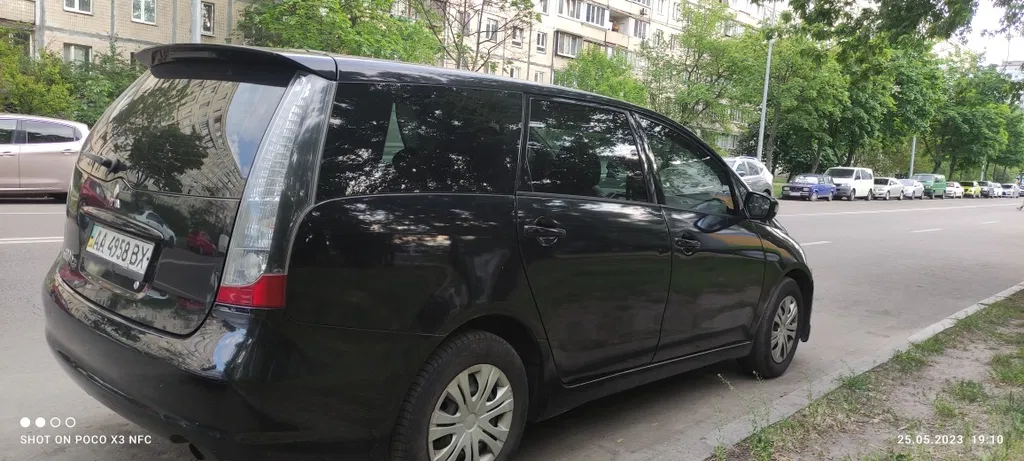 Фото 2006 Mitsubishi Grandis