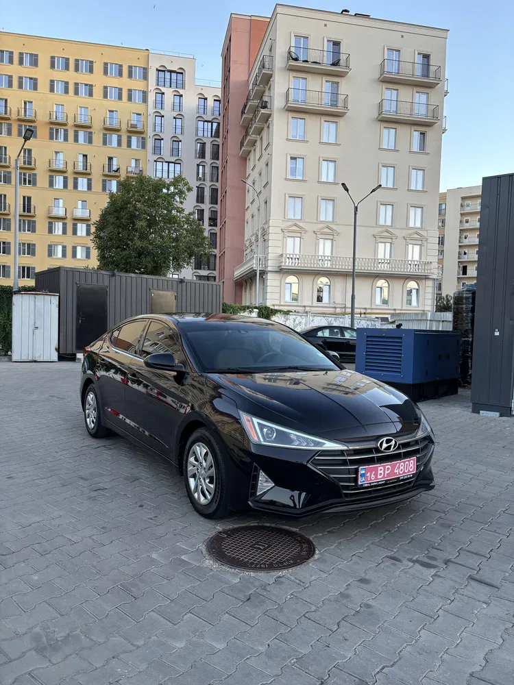 Фото 2020 Hyundai Elantra