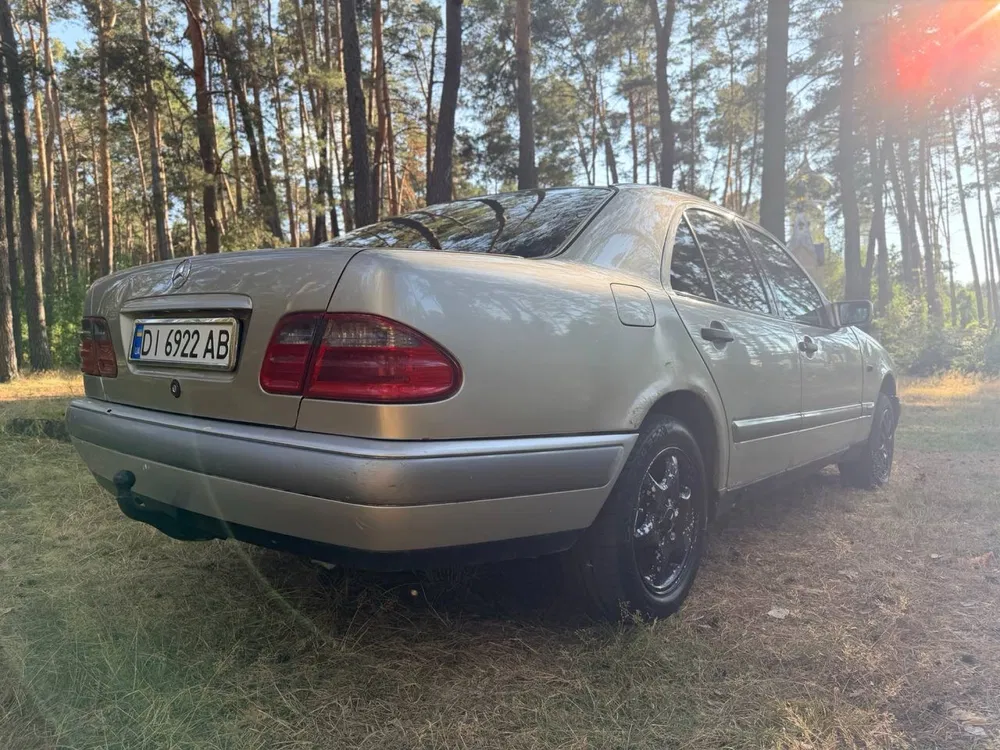 Фото 1997 Mercedes-Benz E серия
