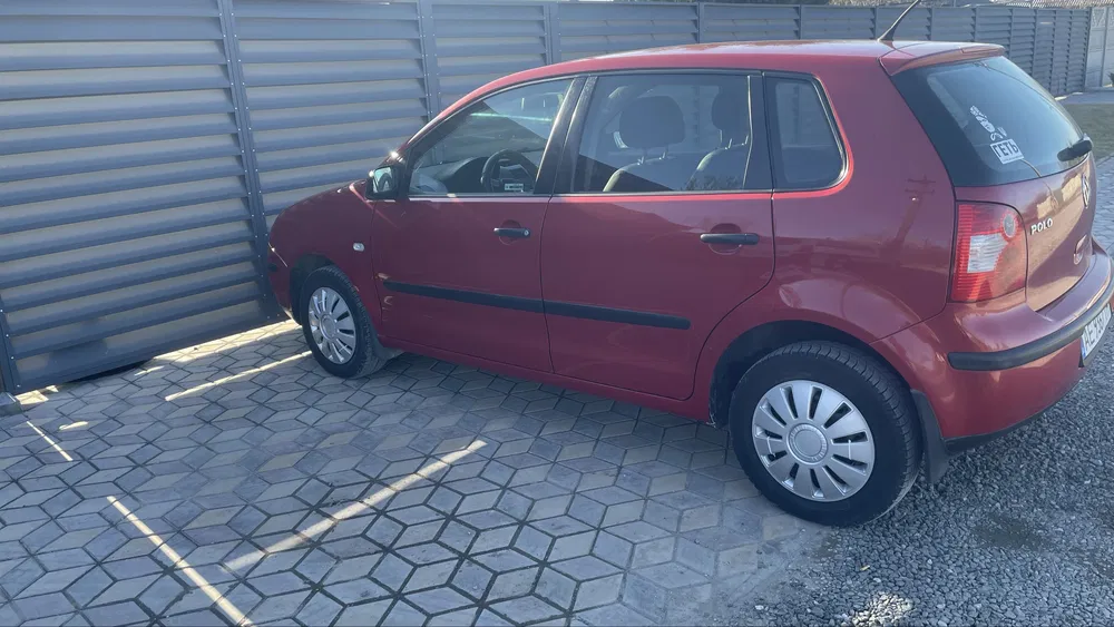 Фото 2003 Volkswagen Polo