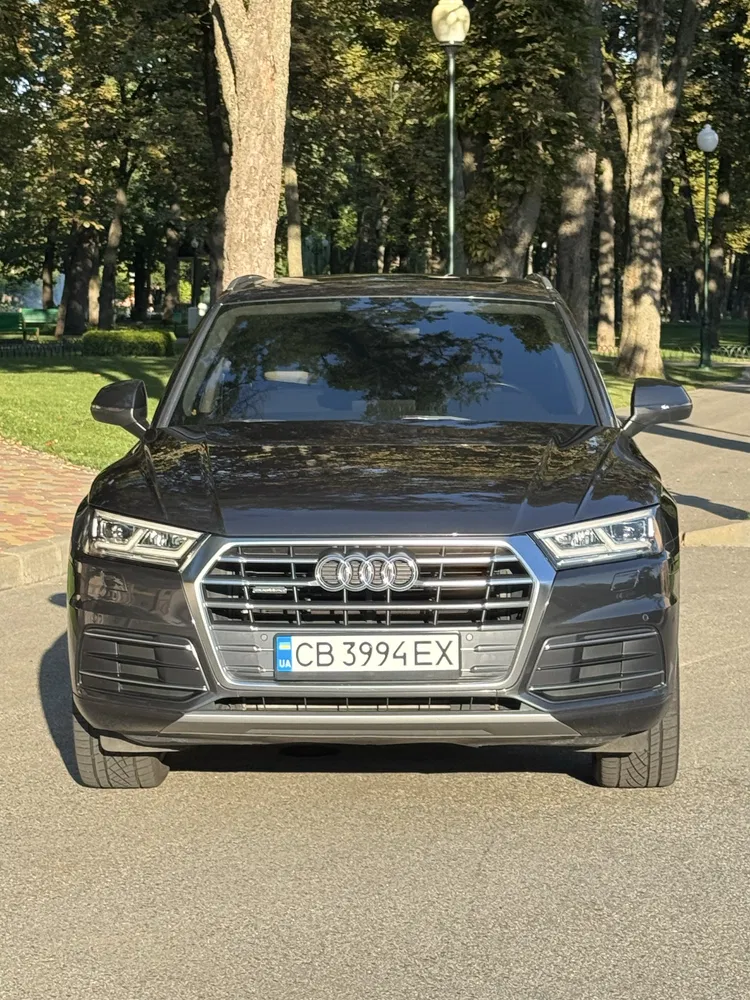 Фото 2018 Audi Q5