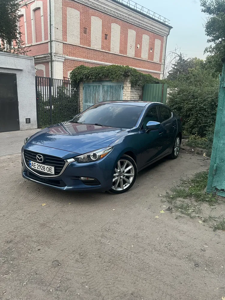 Фото 2016 Mazda 3