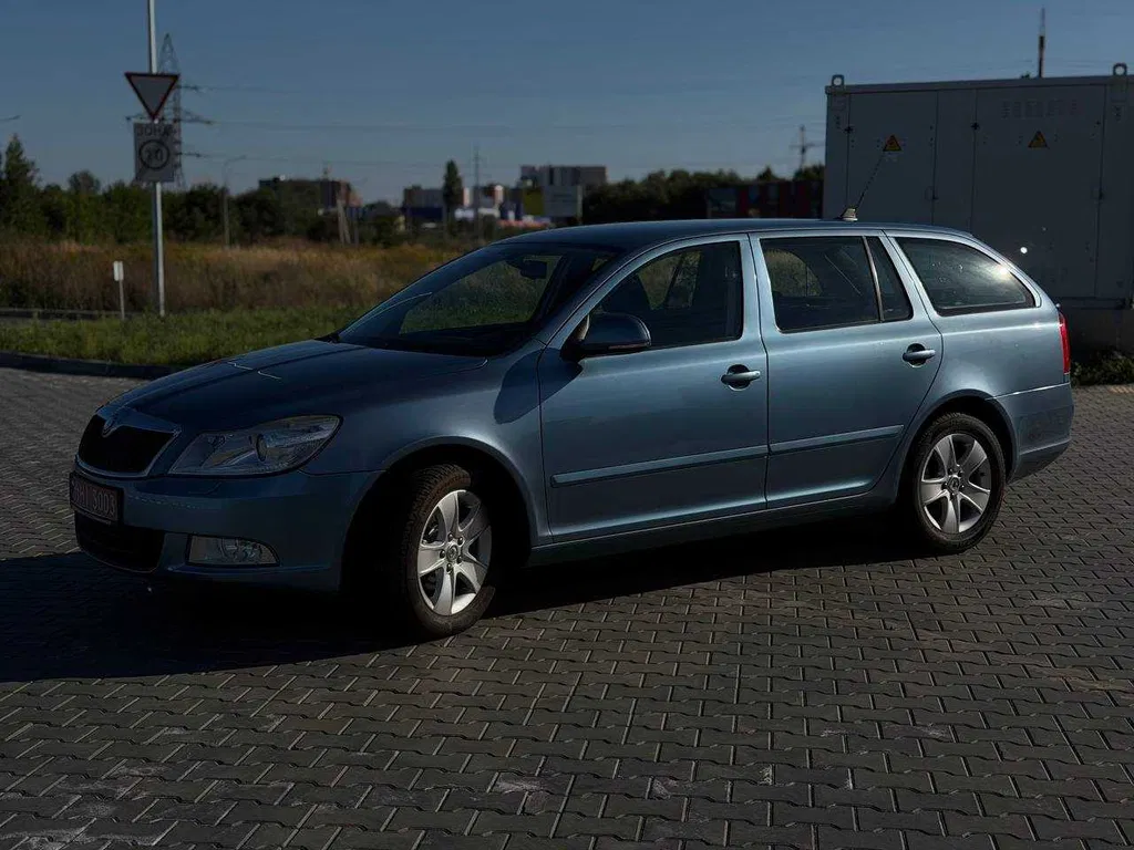 Фото 2010 Skoda Octavia