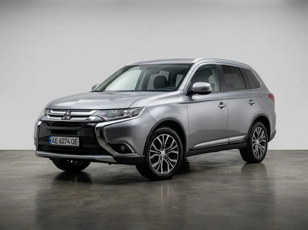 Фото 2015 Mitsubishi Outlander