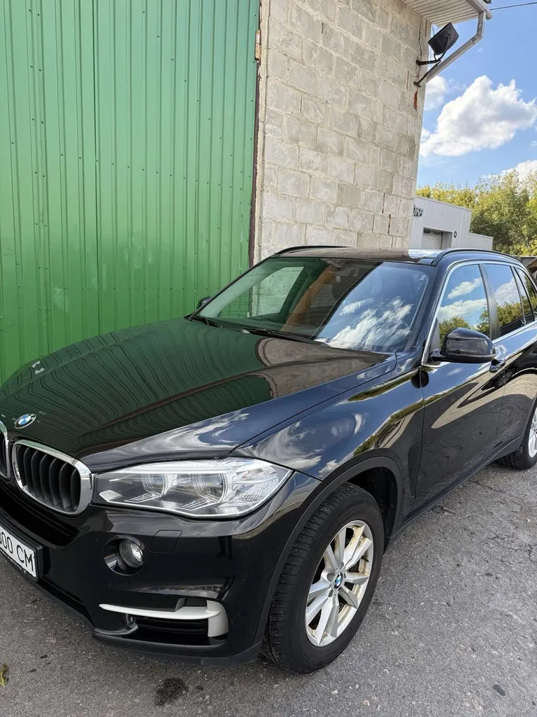 Фото 2017 BMW X5