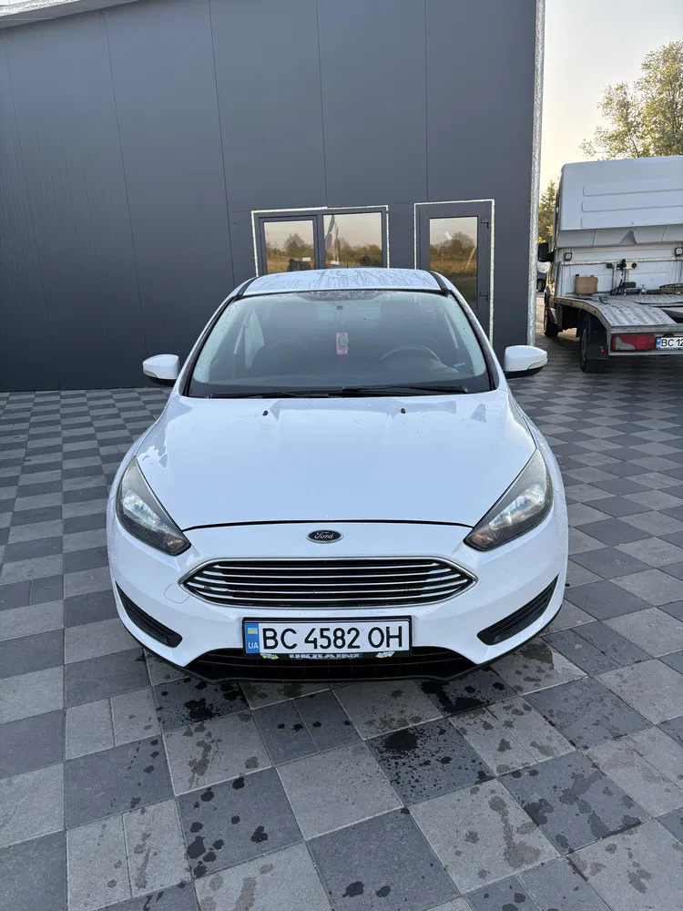 Фото 2017 Ford Focus