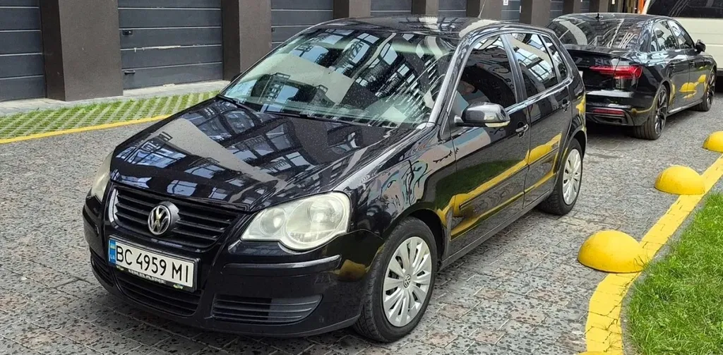 Фото 2008 Volkswagen Polo