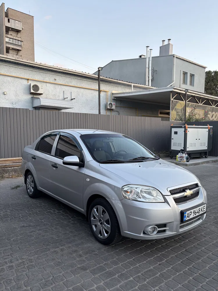 Фото 2008 Chevrolet Aveo