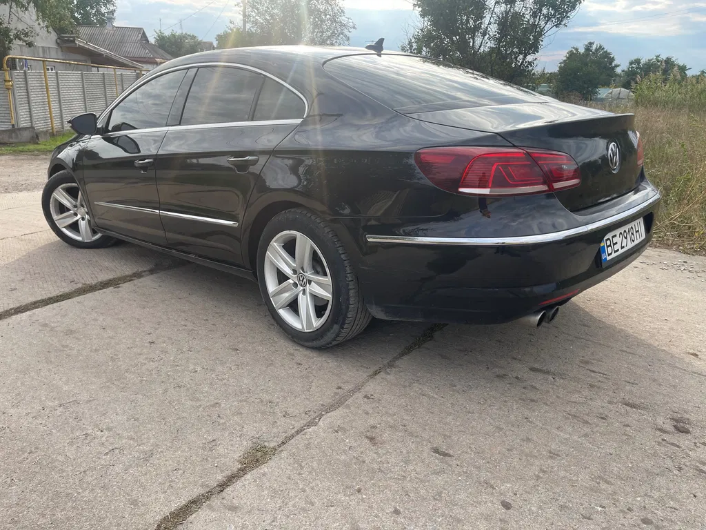 Фото 2014 Volkswagen Passat CC