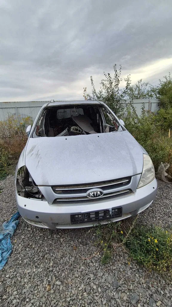 Фото 2007 Kia Carnival