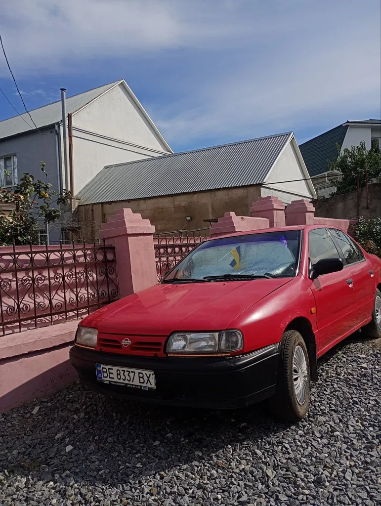 Фото 1993 Nissan Primera