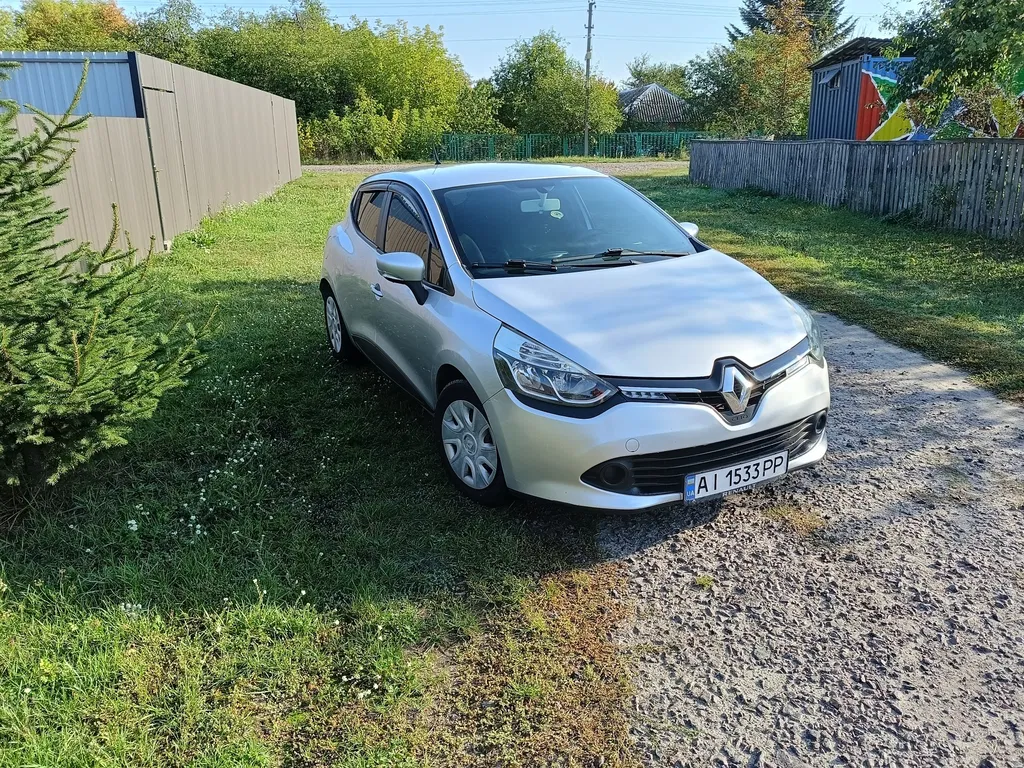 Фото 2013 Renault Clio