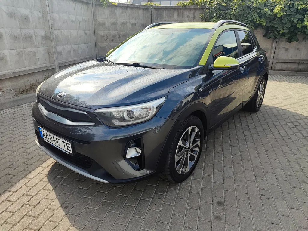Фото 2018 Kia Stonic