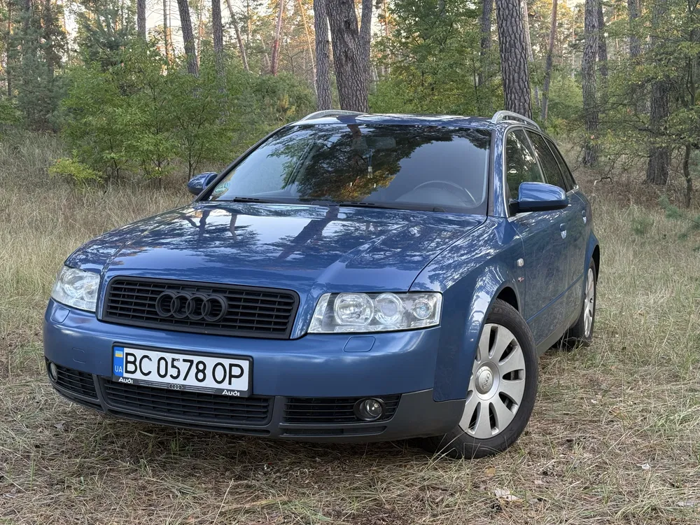 Фото 2001 Audi A4