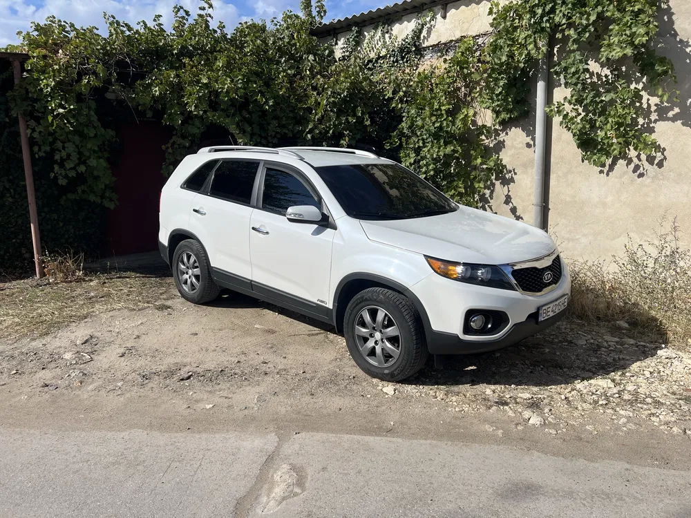 Фото 2011 Kia Sorento
