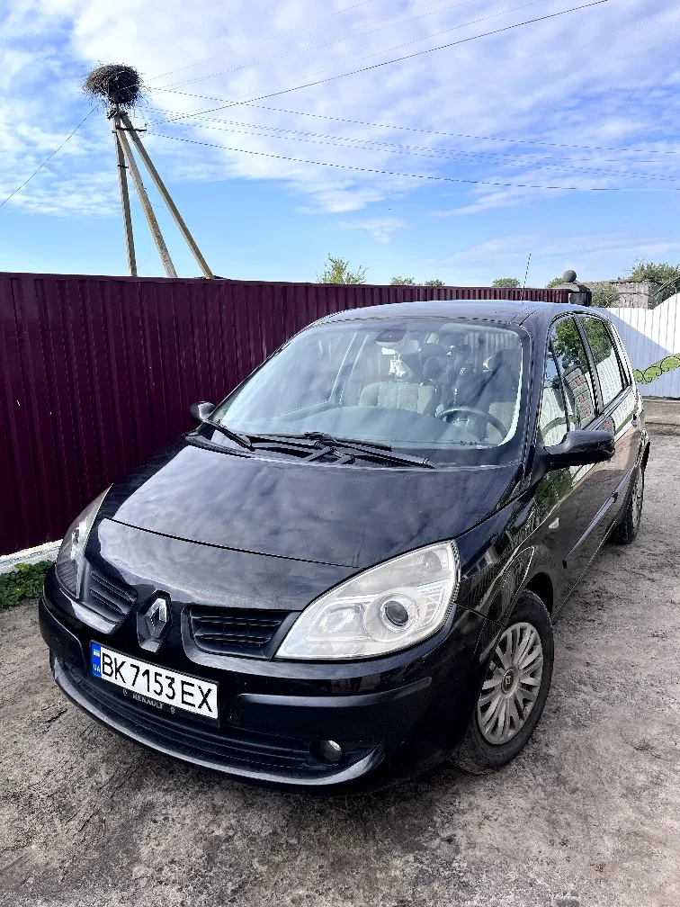 Фото 2008 Renault Scenic II