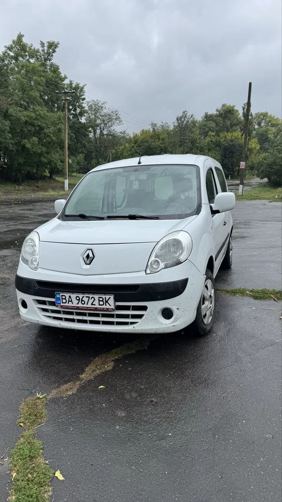 Фото 2012 Renault Kangoo Passenger