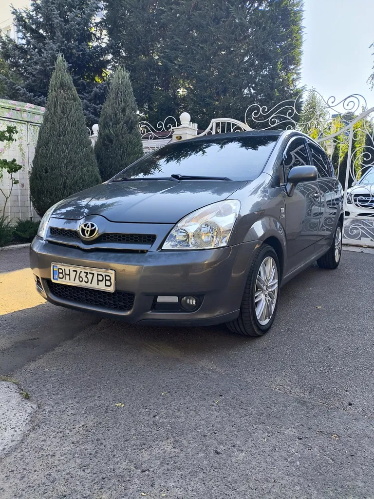 Фото 2007 Toyota Corolla Verso