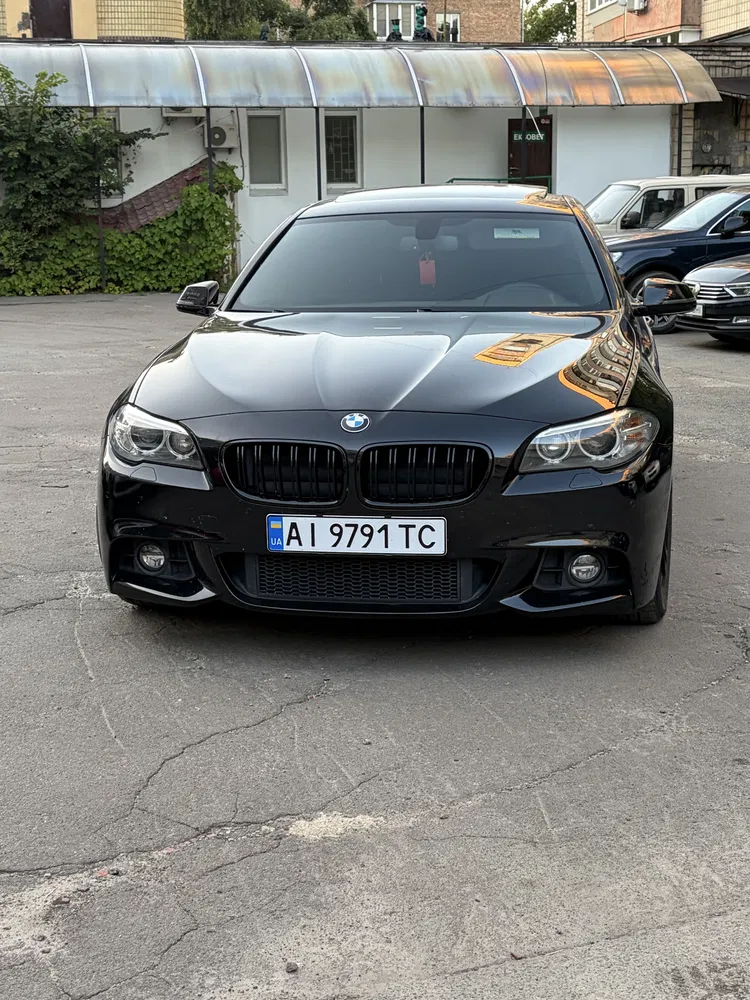 Фото 2015 BMW 5 серія