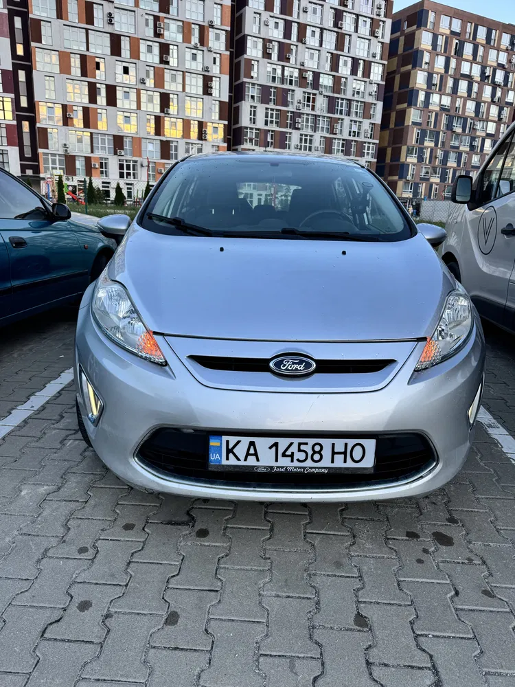 Фото 2011 Ford Fiesta