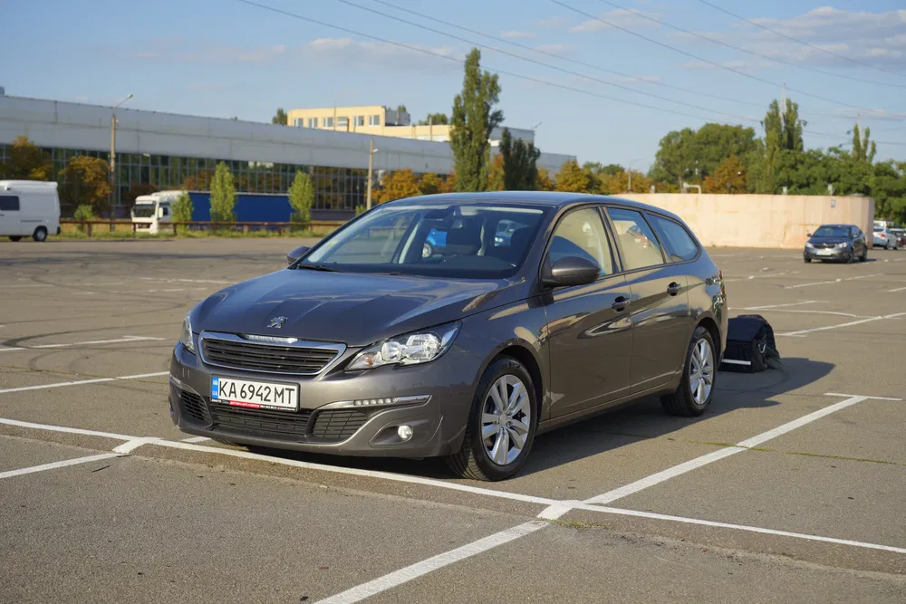 Фото 2017 Peugeot 308