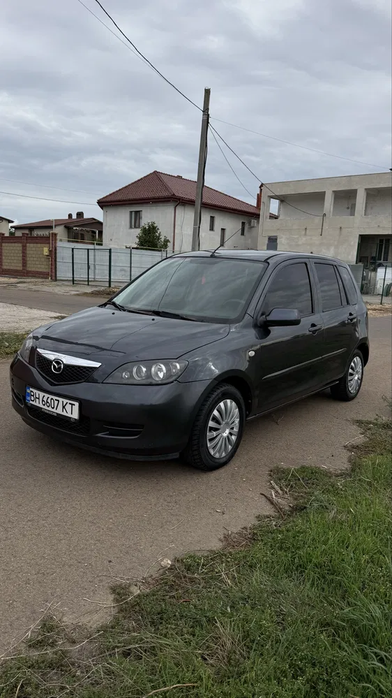 Фото 2006 Mazda 2