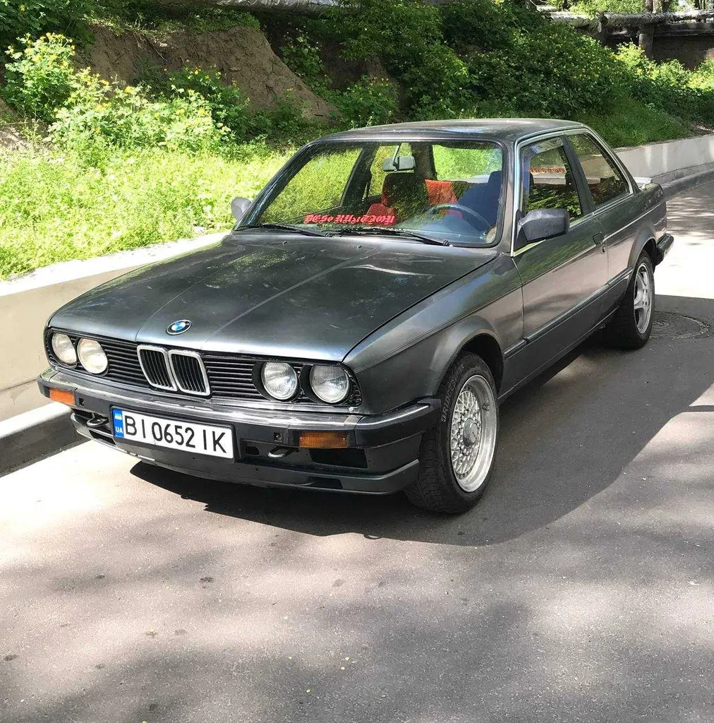 Фото 1986 BMW 3 серія
