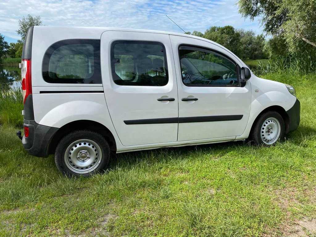 Фото 2014 Renault Kangoo Passenger