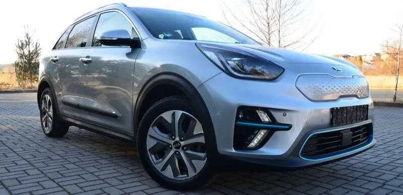 Фото 2020 Kia Niro