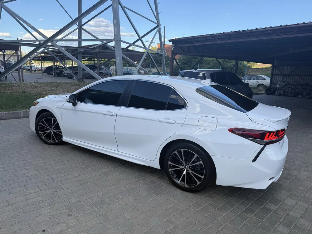 Фото 2019 Toyota Camry