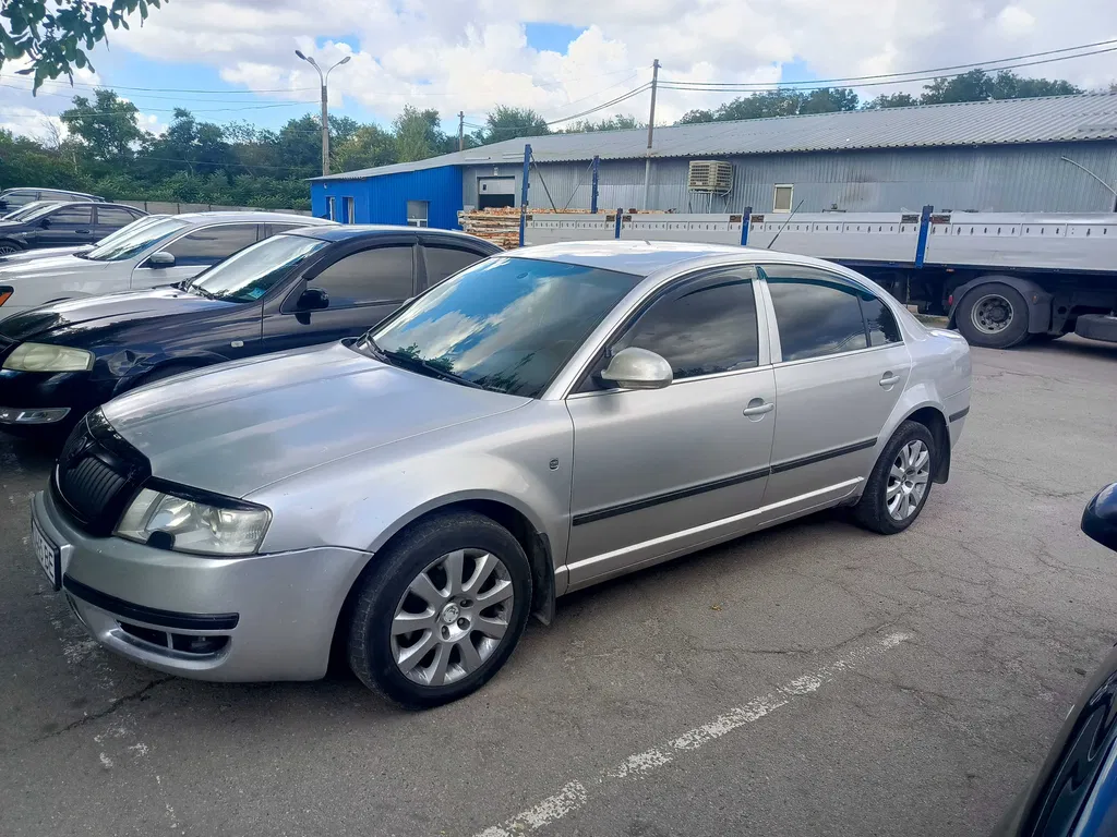 Фото 2006 Skoda Superb