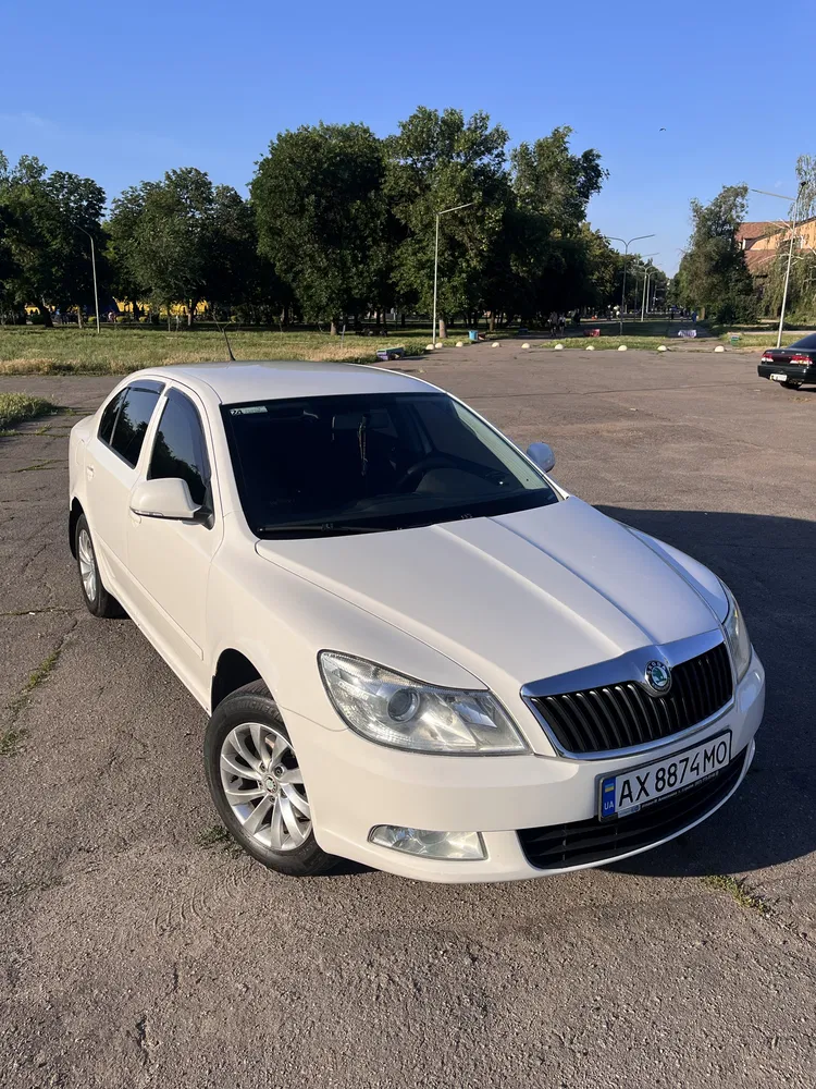 Фото 2012 Skoda Octavia