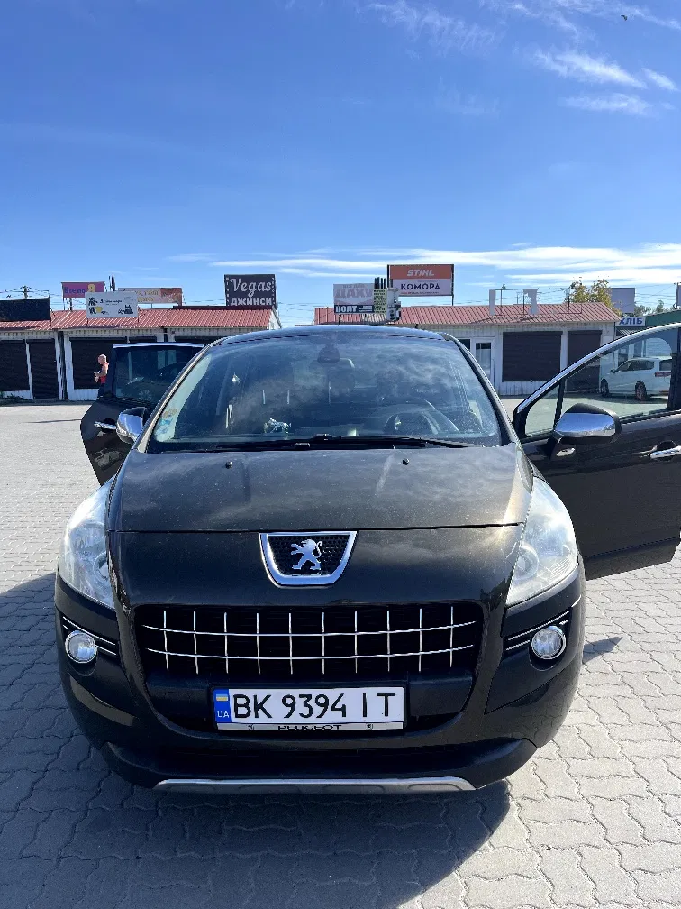 Фото 2010 Peugeot 3008