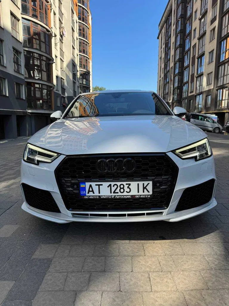 Фото 2018 Audi A4