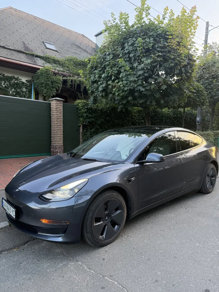 Фото 2022 Tesla Model 3