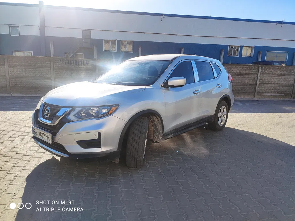 Фото 2017 Nissan Rogue