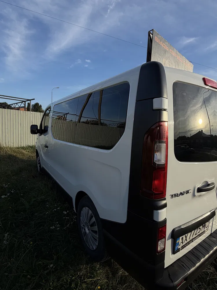 Фото 2016 Renault Trafic