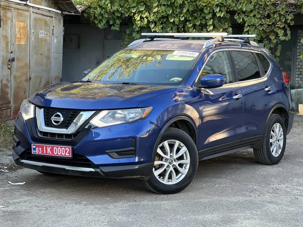 Фото 2017 Nissan Rogue