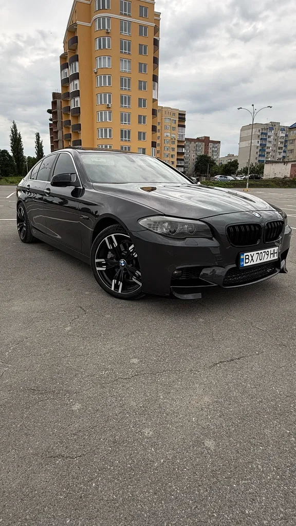 Фото 2013 BMW 5 серія
