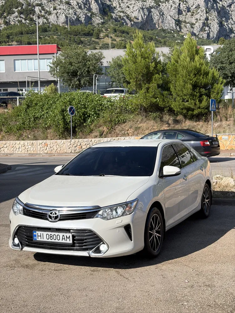 Фото 2017 Toyota Camry