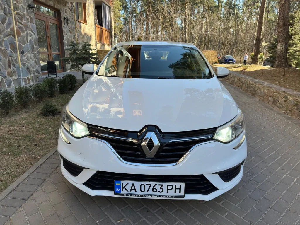 Фото 2017 Renault Megane