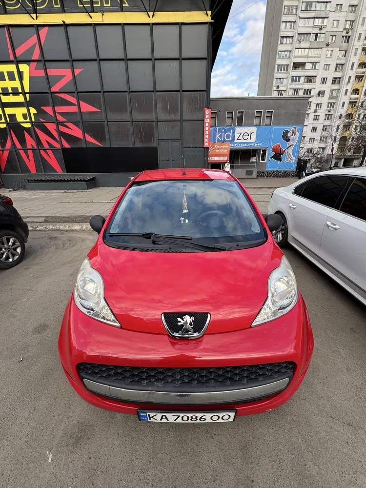 Фото 2011 Peugeot 107